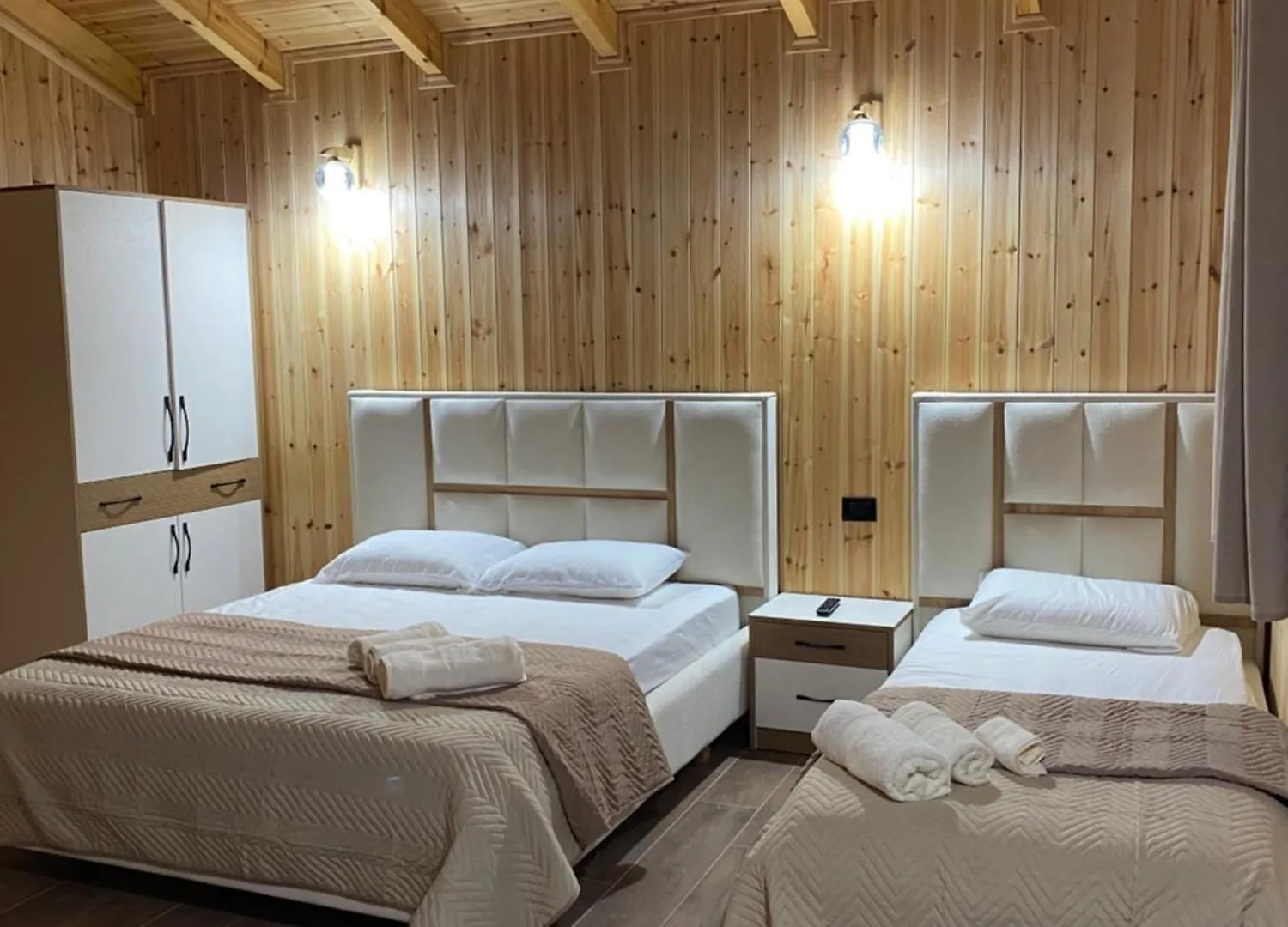 度假居 Guest House Dimal Berat Pashalli