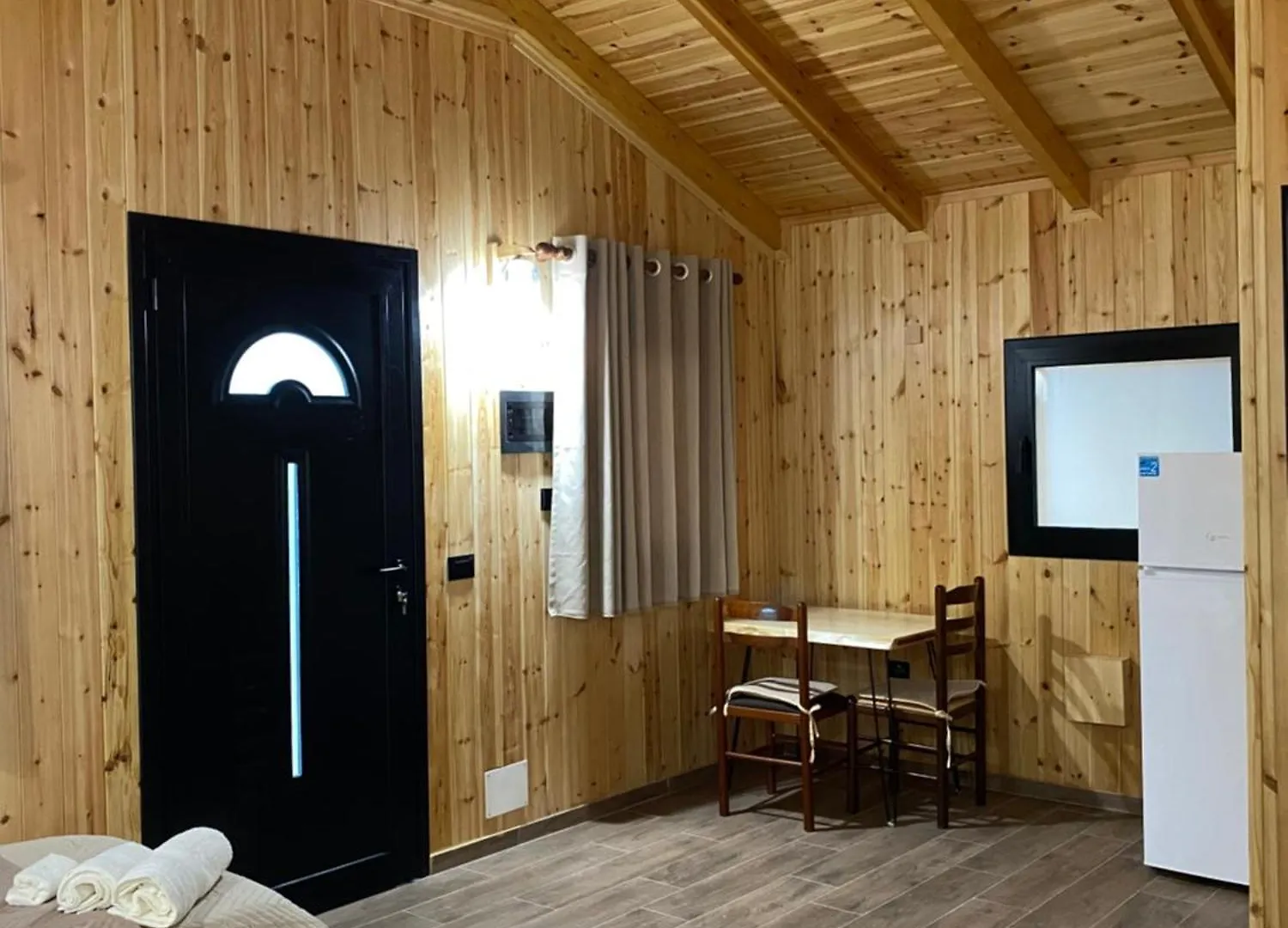 度假居 Guest House Dimal Berat Pashalli